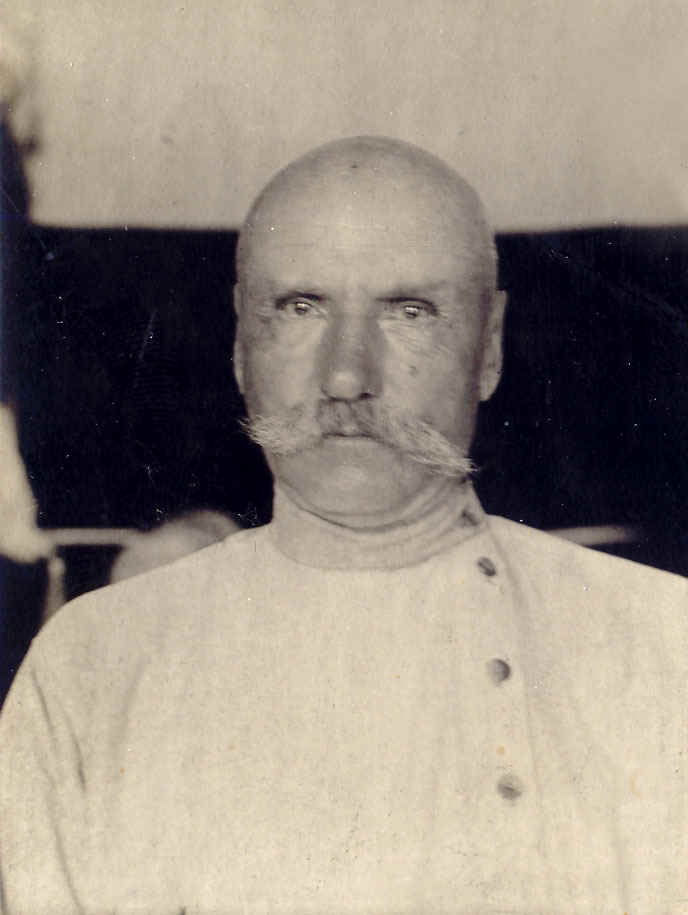 ivan_alex_kut.jpg (94676 bytes)